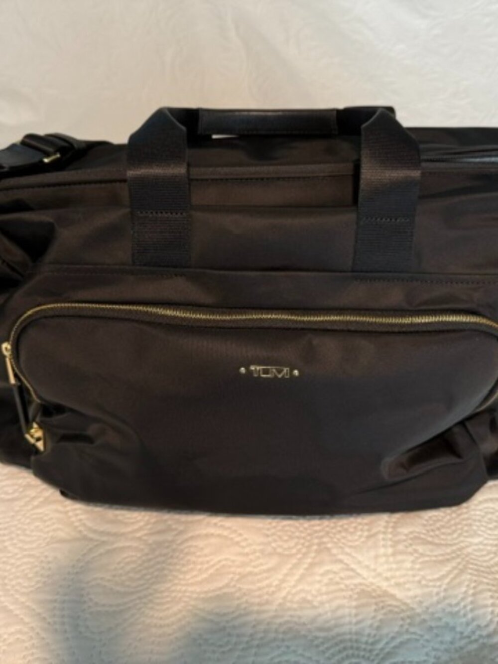 TUMI Voyaguer Shiloh Framed Soft Duffel Bag Used Only Once
